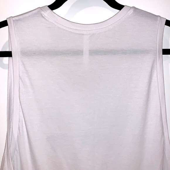 NWOT Fabletics Graphic Tank Top White Medium Oversized - Picture 7 of 9